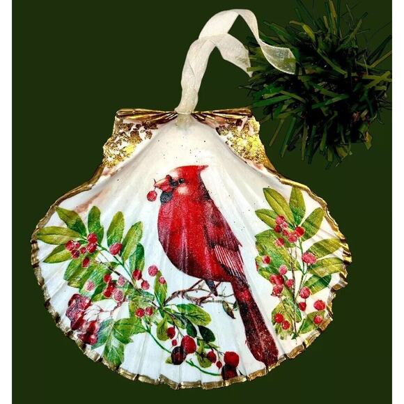Hand Painted Red Cardinal Ornament Trinket Dish Sea Scallop Shell Holiday Gift - Picture 9 of 10